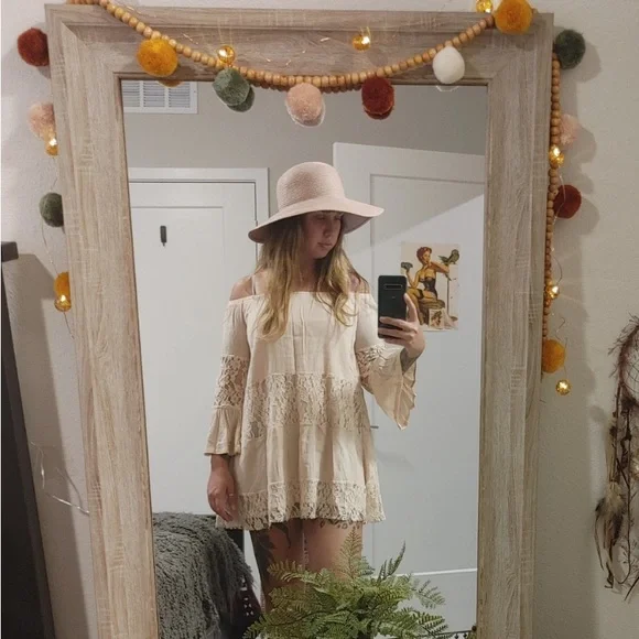 Free People Pink Crinkle Gauze Lace Off Shoulder Mini Dress Tunic Blouse Top - Picture 3 of 8